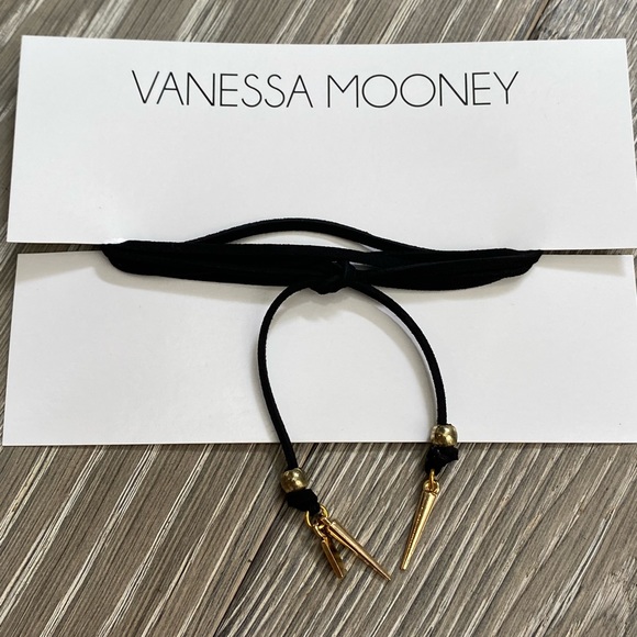 NWT Vanessa Mooney Suede Wrap Bolo Necklace - Picture 2 of 5